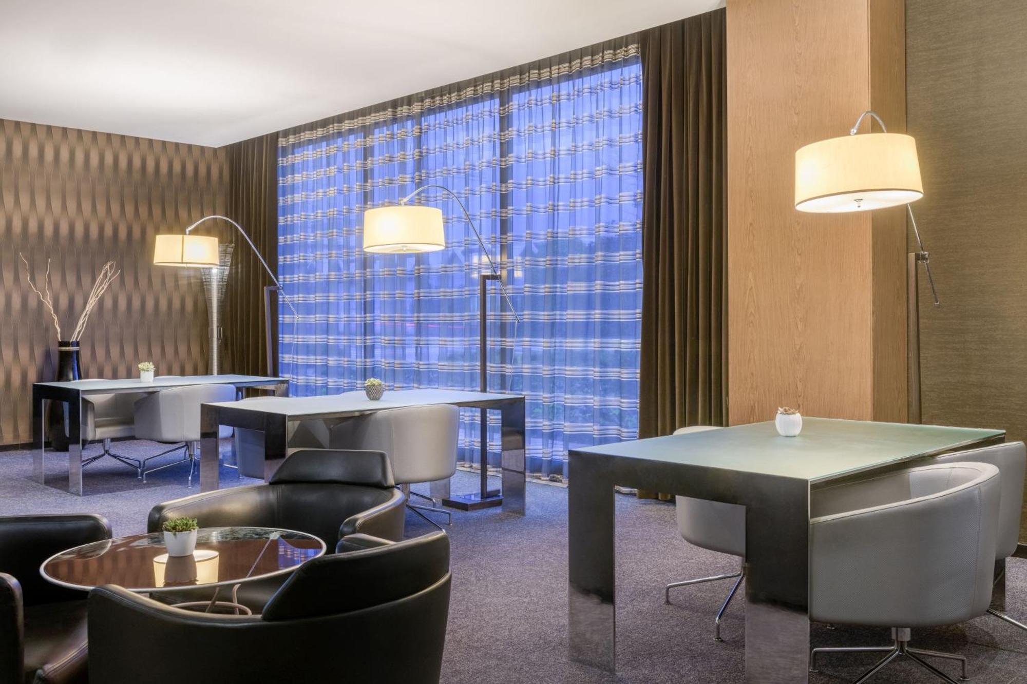 Ac Hotel Brescia By Marriott Exteriör bild