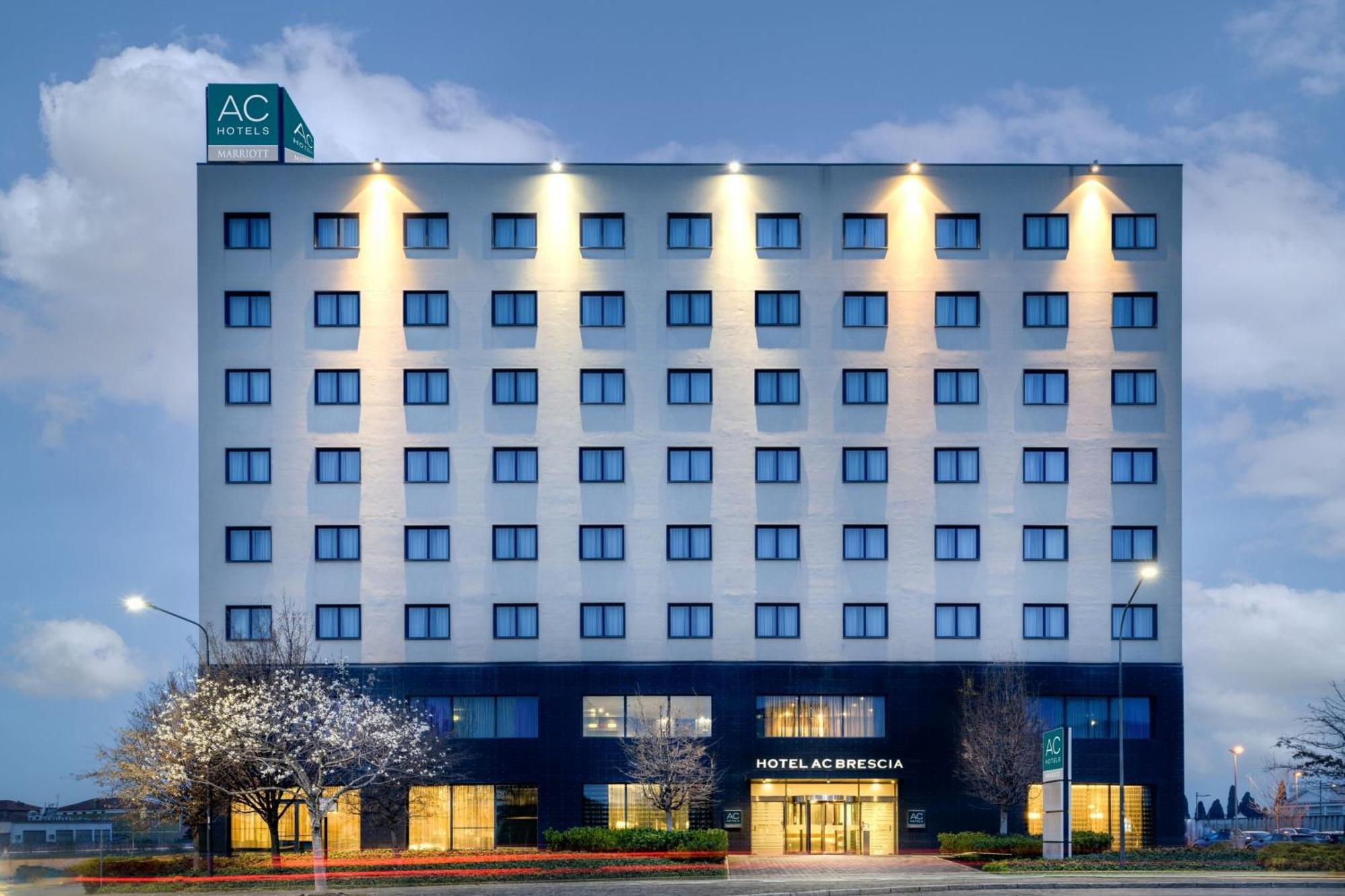Ac Hotel Brescia By Marriott Exteriör bild