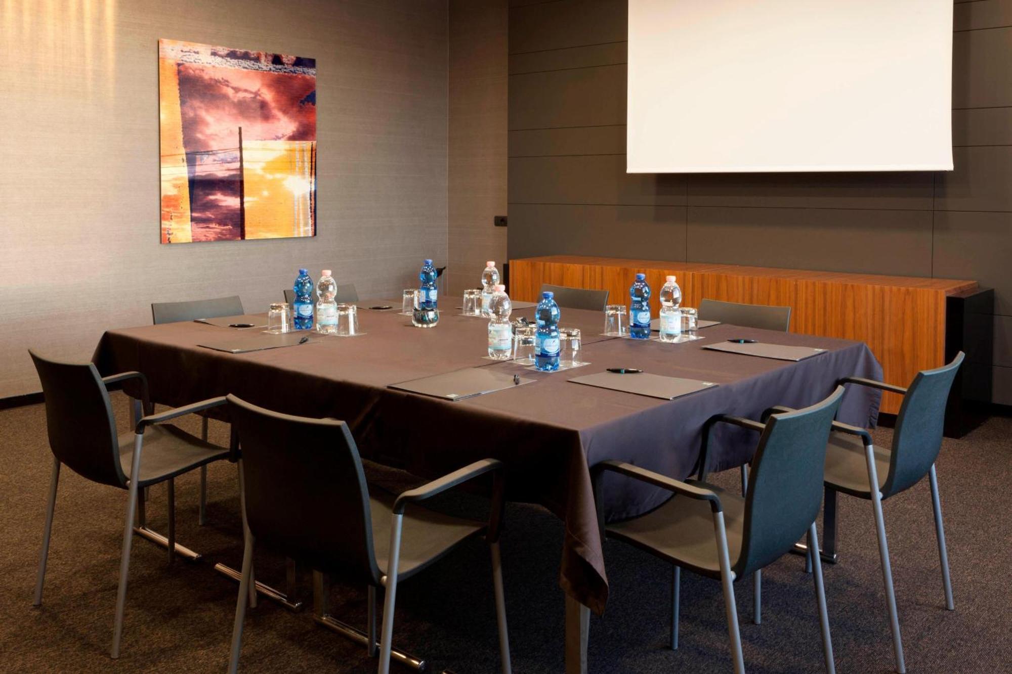Ac Hotel Brescia By Marriott Exteriör bild